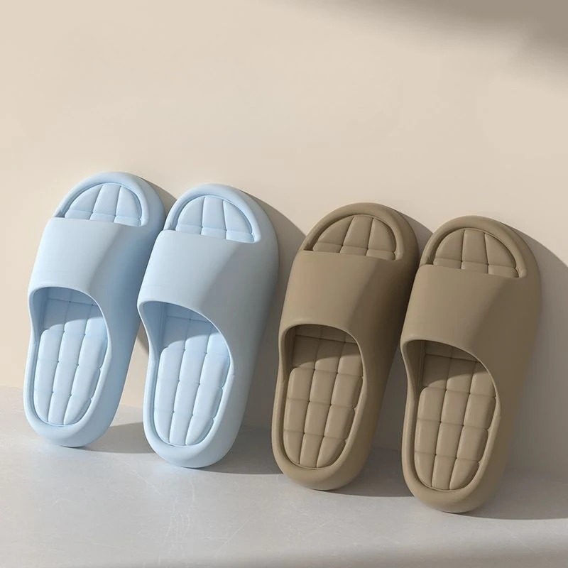 Unisex Bathroom Slippers with  - Home Bath avis et prix